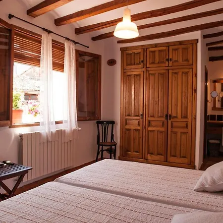 La Llar D'aitana Casa rural Alcoleja
